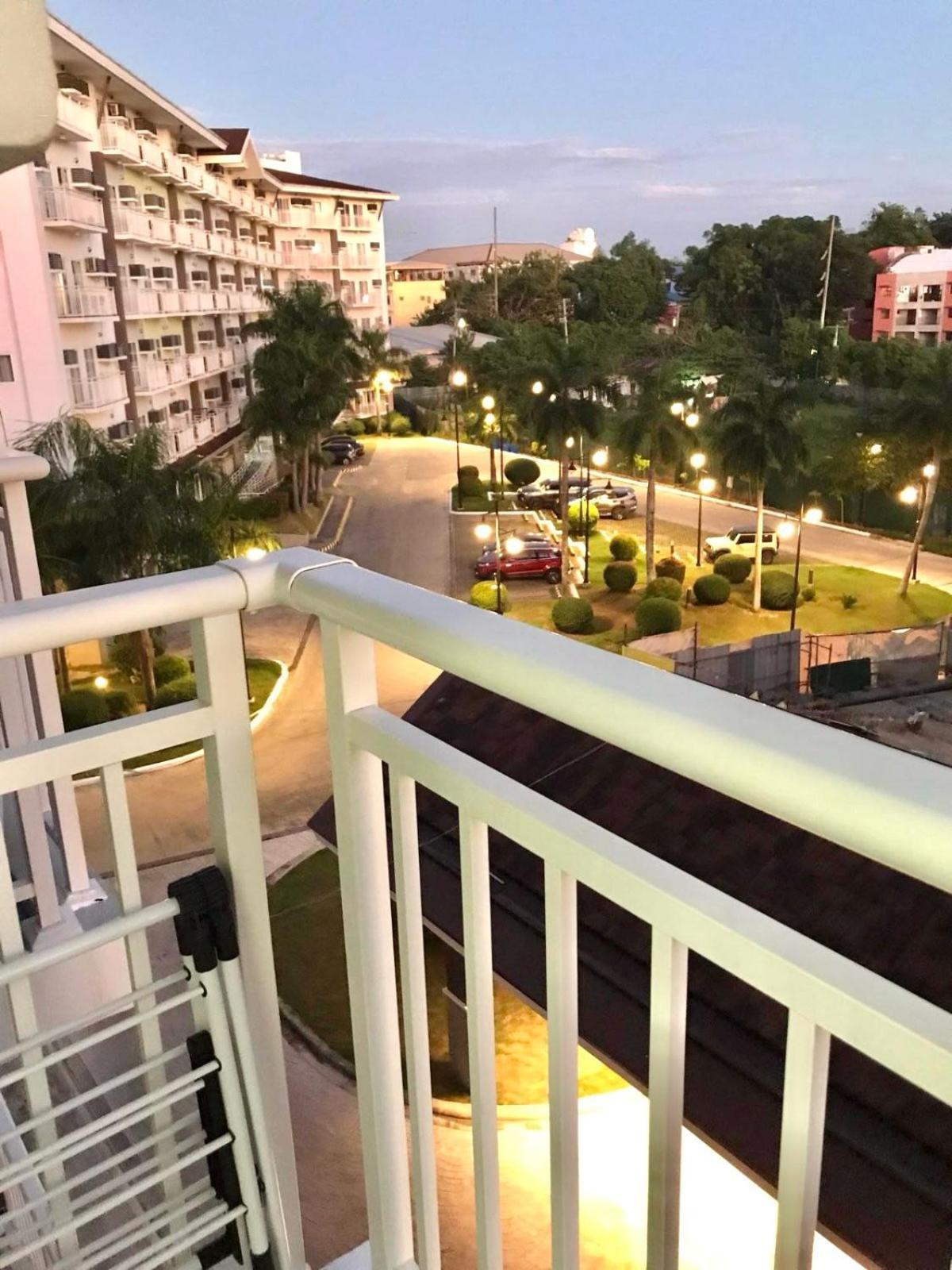 Vp - Amani Grand Resort Residences, 03 Minutes Away From Mactan Airport - Bldg B - Unit 522 막탄 외부 사진